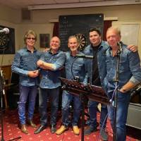 Shows / Artist Shades of Vinyl Band in Esher England